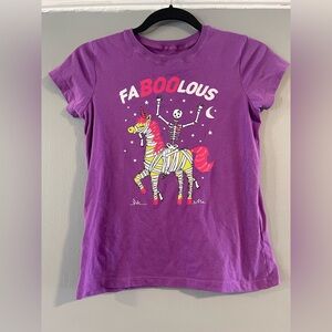 City Streets Purple Short Sleeve Tee with Festive Llama Design‎